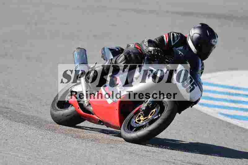Archiv-2025/02 28.-31.01.2025 Moto Center Thun Jerez/gruen-green/95